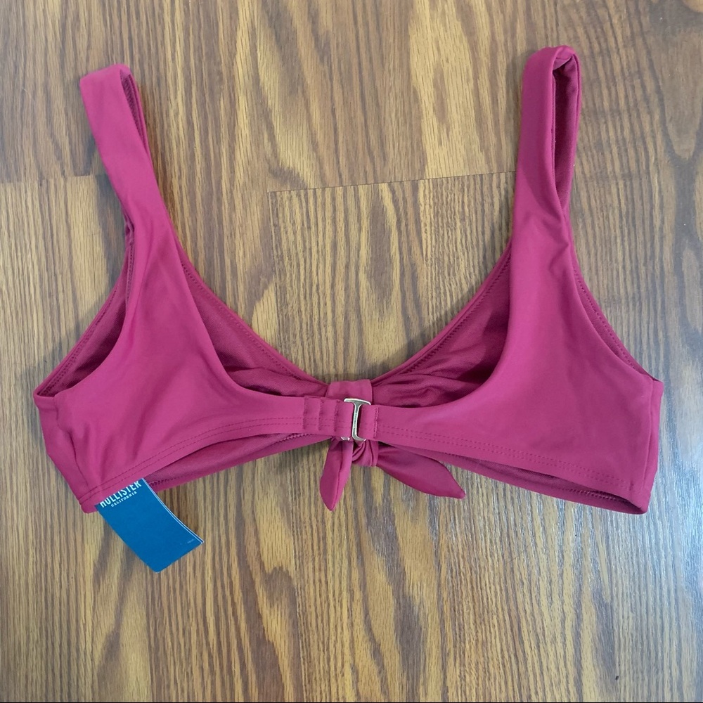 New hollister bikini top - Picture 2 of 3